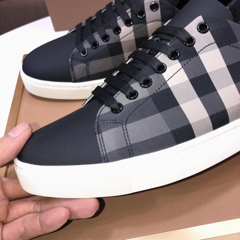 Burberry Sneakers